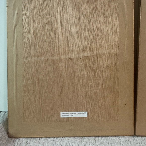 Pair of Floral Needlepoint Wall Art in Gold Frames - Picture 11 of 13